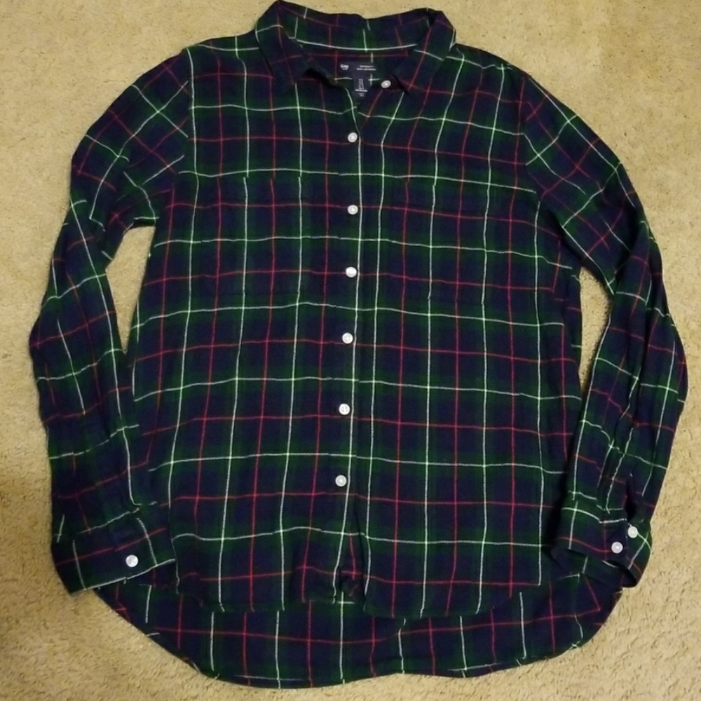 Gap button down shirt